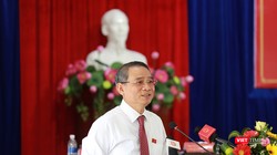 Ông Trương Quang Nghĩa, Bí thư Đà Nẵng, Trưởng đoàn đại biểu Quốc hội TP Đà Nẵng trả lời ý kiến cử tri tại buổi tiếp xúc cử tri