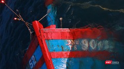 Tàu cá của ngư dân Việt Nam từng bị tàu "lạ" đâm chìm trên Biển Đông đã đánh dấu cho những xung đột tranh chấp đang diễn biến phức tạp.