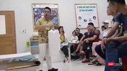 Bên trong một cơ sở bán hàng phục vụ tour giá rẻ tại Đà Nẵng