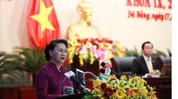 Chủ tịch Quốc hội Nguyễn Thị Kim Ngân phát biểu chỉ đạo tại phiên khai mạc kỳ họp thứ 9 HĐND TP Đà Nẵng khóa IX diễn ra sáng 17/12