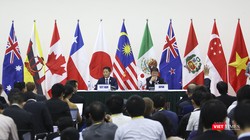 Bộ trưởng Bộ Công thương Việt Nam tại buổi ký  kết Hiệp định Đối tác Toàn diện và Tiến bộ xuyên Thái Bình Dương với Nhật Bản trong khuôn khổ Tuần lễ cấp cao APEC 2017 diễn ra tại Đà Nẵng