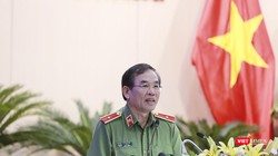 Thiếu tướng Vũ Xuân Viên-Giám đốc Công an TP Đà Nẵng trả lời chất vấn đại biểu HĐND tại phiên chất vấn diễn ra sáng 11/7