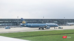 Máy bay của Vietnam Airlines hạ cánh 