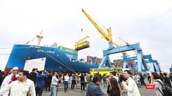 Những chiếc xe bus đầu tiên mang thương hiệu Thaco xuất khẩu ra nước ngoài