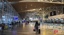 Đà Nẵng tạm dừng đón khách du lịch đến từ Trung Quốc, đồng thời áp dụng tờ khai y tế bắt buộc đối với người nhập cảnh từ Trung Quốc và kiểm soát chặt hành khách nhập cảnh tại các cửa khẩu.