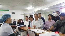  Thứ trưởng Bộ Y tế Nguyễn Trường Sơn và đoàn công tác của Bộ Y tế đã có chuyến thị sát và kiểm tra kiểm tra công tác phòng chống bệnh viêm phổi cấp do virus corona tại Đà Nẵng