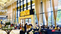 Bất chấp xuất hiện ca mắc COVID-19 xuất hiện trên địa bàn, ngày 247 du khách vẫn đến với Đà Nẵng