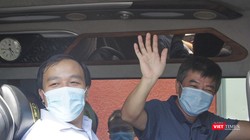 Bác sĩ Trần Thanh Linh - Phó trưởng Khoa Hồi sức cấp cứu, Bệnh viện Chợ Rẫy chào tạm biệt Đà Nẵng.