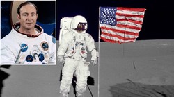 Phi hành gia Edgar Mitchell.