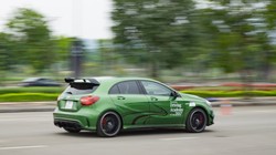 Trải nghiệm với Mercedes-Benz