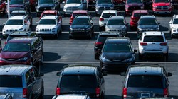 Extreme Dodge giảm tới 20% giá bán cho khách hàng vào thời điểm nhiều hàng tồn kho. Ảnh: New York Times.
