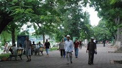 Dự án "Xây dựng, cải tạo, chỉnh trang khu vực xung quanh Hồ Hoàn Kiếm" bắt đầu được nghiên cứu từ năm 2010 - Ảnh: Q.V