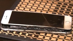 Apple iPhone 6S phát hỏa sau khi sạc