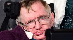 Thiên tài vật lý - giáo sư Stephen Hawking. Nguồn ảnh: Mirror.co.uk