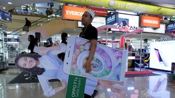 Oppo đang đứng đầu thị trường smartphone Indonesia với 26,2% thị phần ở cả hai phân khúc điện thoại thông minh tầm trung và cấp thấp trong quý 3 2019. Ảnh: Nikkei Asian Review