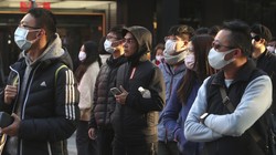 Tin giả về virus Corona xuất hiện tràn ngập trên mạng xã hội. Ảnh: Engadget