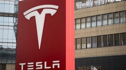 Tesla trong cuộc chiến dữ liệu. Ảnh: Yahoo Finance