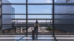 Người trẻ Trung Quốc từ bỏ thành phố lớn để về quê lập nghiệp. Ảnh: Sina