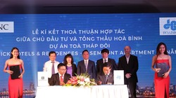 Lễ ký kết dự án Risemount Apartment Đà Nẵng  giữa Hòa Bình và Chủ đầu tư Công ty Cổ phần PAVNC (Nguồn: HBC)
