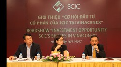 Đại diện của Vinaconex trả lời các câu hỏi của nhà đầu tư trong đợt tổ chức chào bán vốn lần đầu diễn ra ngày 16/11/2017 (Nguồn: VCG)