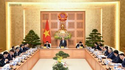 Ngày 22/12, Thủ tướng Nguyễn Xuân Phúc đã có buổi làm việc với Tổ tư vấn kinh tế tại trụ sở Chính phủ (Nguồn: VPCP)