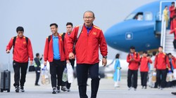HLV Park Hang-seo cùng các tuyển thủ đã về tới sân bay Nội Bài vào lúc 14h30 chiều 26/1 (Nguồn: VnExpress)