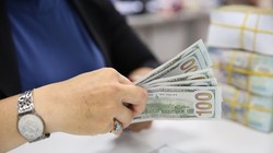 Mục tiêu chính của các ngân hàng là tăng nguồn vốn dài hạn để tuân thủ các quy định hiện hành của Ngân hành Nhà nước. Ảnh minh họa Thành Hoa