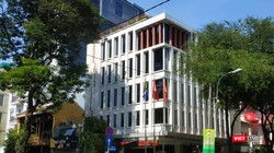 Trụ sở của CTCP Bảo hiểm Viễn Đông, tại số nhà 19 Phùng Khắc Khoan (Q.1, Tp. HCM), bất động sản mà công ty này được xem là đã bị mua "đắt" từ shark Liên.