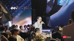 Chủ tịch Tập đoàn FLC - ông Trịnh Văn Quyết - phát biểu chia sẻ tại buổi lễ giới thiệu cơ hội đầu tư mã cổ phiếu FHH của FLC Homes 