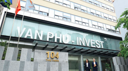 Văn Phú Invest nhận 30,6% cổ phần Đầu tư Phong Phú từ ai? 