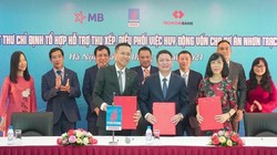 Toàn cảnh buổi lễ ký kết thư chỉ định tổ hợp hỗ trợ thu xếp, điều phối việc huy động vốn cho dự án Nhơn Trạch 3&4