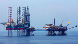 Cổ phiếu dầu khí ‘hút tiền’: BSR tăng tới 27,72% trong 1 tháng