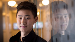 Được ví như 'tiểu Elon Musk', Alexandr Wang đã đặt cược vào trí tuệ nhân tạo (AI) như thế…