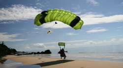 Cựu quan chức Fed gợi mở dấu hiệu cho thấy kinh tế Mỹ sẽ 'hạ cánh mềm' (Ảnh minh họa - Nguồn: Internet)