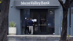Nỗ lực 'vay nóng' 20 tỉ USD bất thành trước khi sụp đổ của SVB (Ảnh: Reuters)