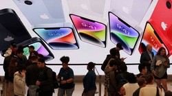 Doanh số bán iPhone tại Trung Quốc khiến kết quả kinh doanh của Apple vượt kỳ vọng (Ảnh: Reuters)