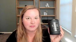 Bà Andrea Matei kiếm được nguồn thu nhập thụ động nhờ công việc làm thêm trên mạng (Ảnh: CNBC)