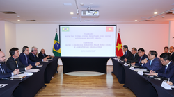 Toàn cảnh cuộc tọa đàm giữa Thủ tướng Phạm Minh Chính với doanh nghiệp Brazil (Ảnh: VGP)