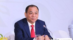 Chủ tịch Vingroup Phạm Nhật Vượng (Ảnh: Văn Lâm)