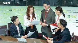 Tháng 8 - Sóng nào đang chờ nhà đầu tư?