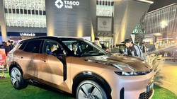 Lynk & Co 08 hybrid có gì để thách thức Hyundai Santa Fe, Ford Everest?