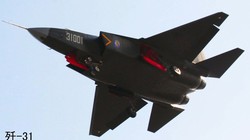 Chiến đấu cơ tàng hình F-31 đang trong quá trình thử nghiệm của Trung Quốc bị coi là bản nhái công nghệ của F-35 (Mỹ)