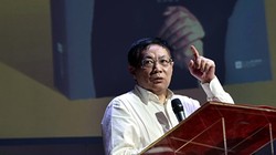 Nhiệm Chí Cường: hiện nay chính phủ Trung Quốc đang củng cố vững chắc hơn Trường Thành của mình, đi ngược lại tư tưởng cải cách mở cửa mà ông Đặng Tiểu Bình đề xướng.