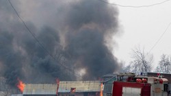 Quân đội hai nước Ấn Độ và Pakistan đã đụng độ sau vụ 45 binh sĩ Ấn Độ bị chết trong vụ đánh bom liều chết do lực lượng khủng bố thân Pakistan tiến hành.