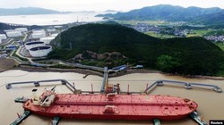 Việc Trung Quốc tiếp tục nhập khẩu dầu thô Iran bất chấp lệnh cấm của Mỹ có thể sẽ gây ảnh hưởng đến cuộc gặp gỡ giữa ông Donald Trump  và ông Tập Cận Bình 