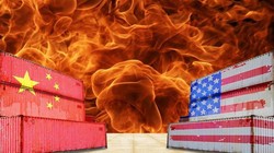 Cuộc chiến thương mại Mỹ - Trung leo thang trở lại sê gây tổn hại cho kinh tế thế giới và ngành sản xuất toàn cầu. Ảnh: China Times