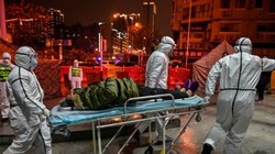 Ngày càng có thêm nhiều người tham gia kiện Trung Quốc che giấu dịch bệnh, đòi bồi thường (Ảnh: DF).