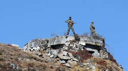 Tình hình biên giới Trung - Ấn ngày càng căng thẳng, cả hai bên đều gia tăng các hành động chuẩn bị chiến tranh (Ảnh: Đa Chiều).