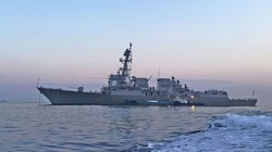 Tàu khu trục DDG-89 Mustin trở thành chiến hạm Mỹ đầu tiên vượt qua đường trung tâm eo biển Đài Loan sang phía biển Trung Quốc đại lục (Ảnh: Hạm đội 7).