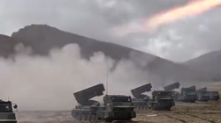 PLA công bố ảnh tập trận lớn hôm 9/9 trên cao nguyên Tây Tạng được cho là nhằm đe dọa Ấn Độ (Ảnh: Đa Chiều).